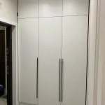 Шкаф в прихожую на заказ в Виннице